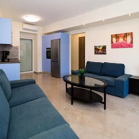 Pinelopi Deluxe Apartments, Apartment *